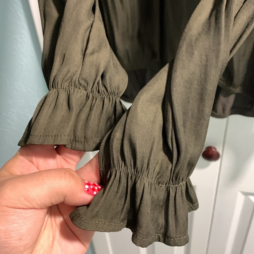 Green Longsleeve ACOS&A Blouse - Picture 10 of 12